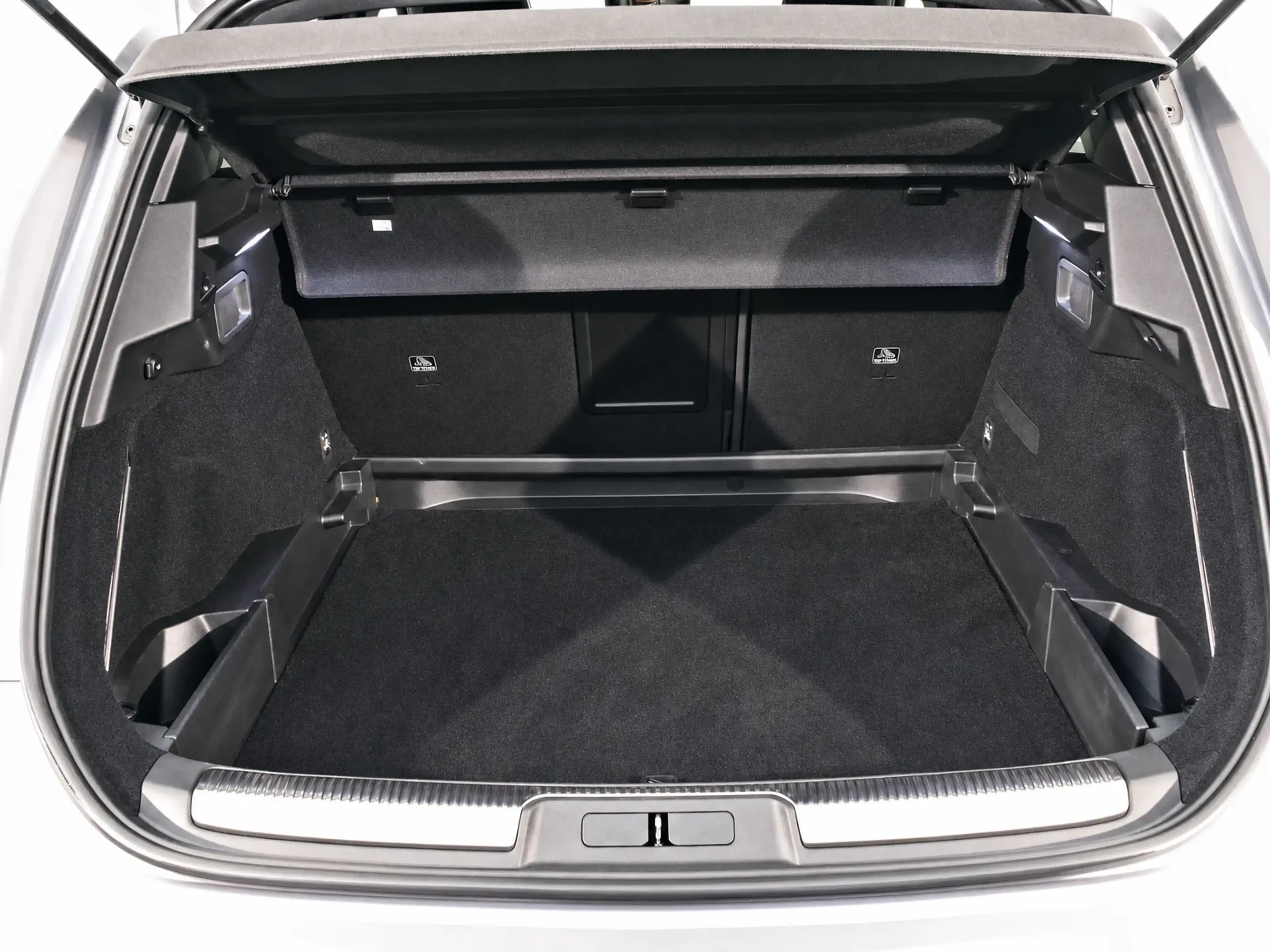 DS Automobiles DS 7 Crossback 1.6 PT 180 BASTILLE + AUTO Carplay, Camera, Leder — photo 8