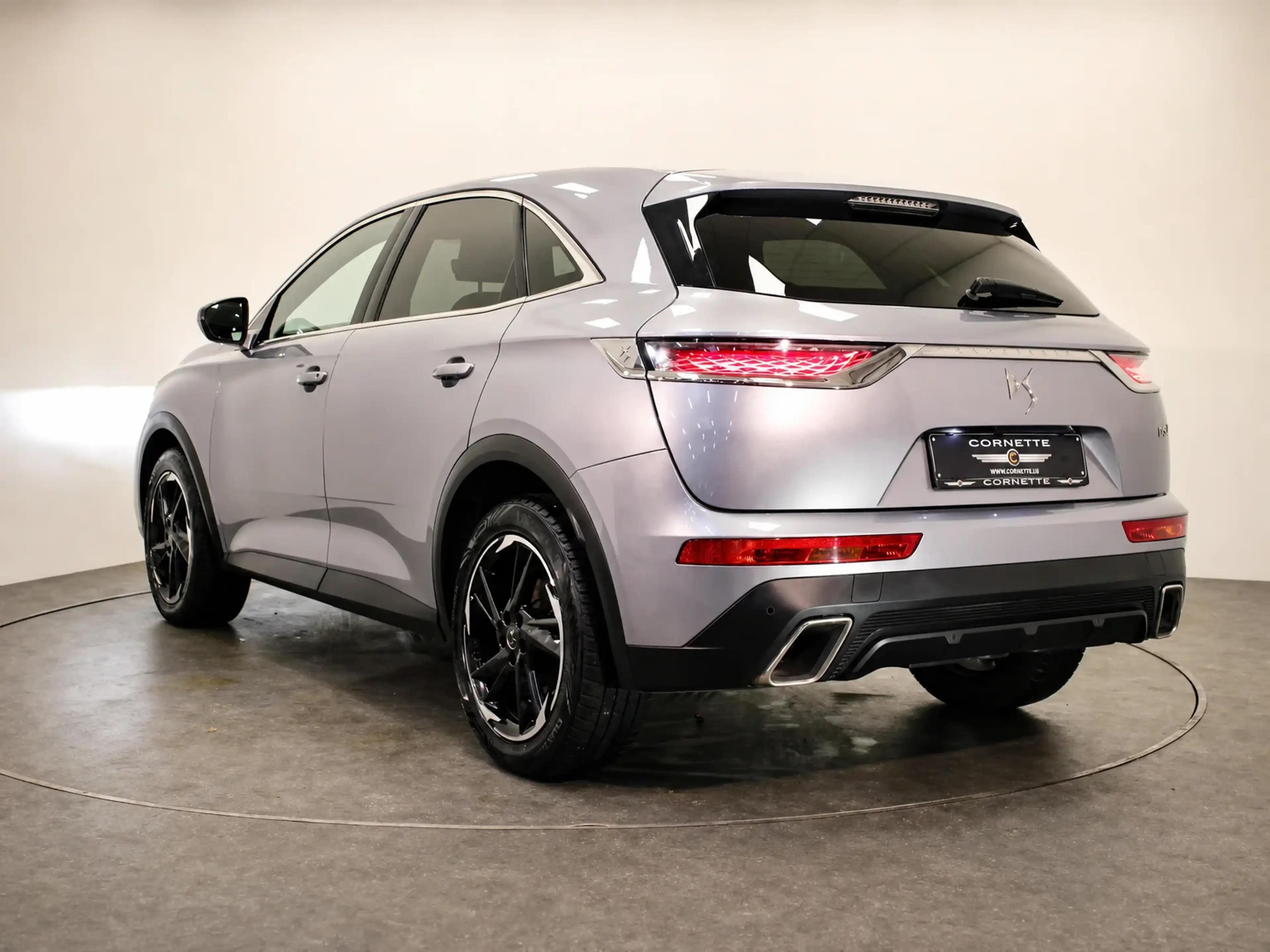 DS Automobiles DS 7 Crossback 1.6 PT 180 BASTILLE + AUTO Carplay, Camera, Leder — photo 4