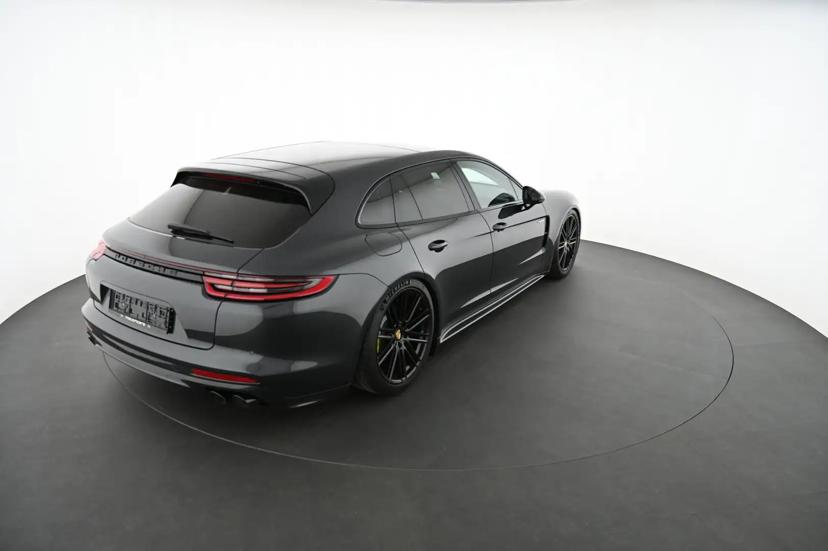 Porsche Panamera Sport Turismo 2.9 E-Hybrid VOLL Approved 03/28 Grau - 2