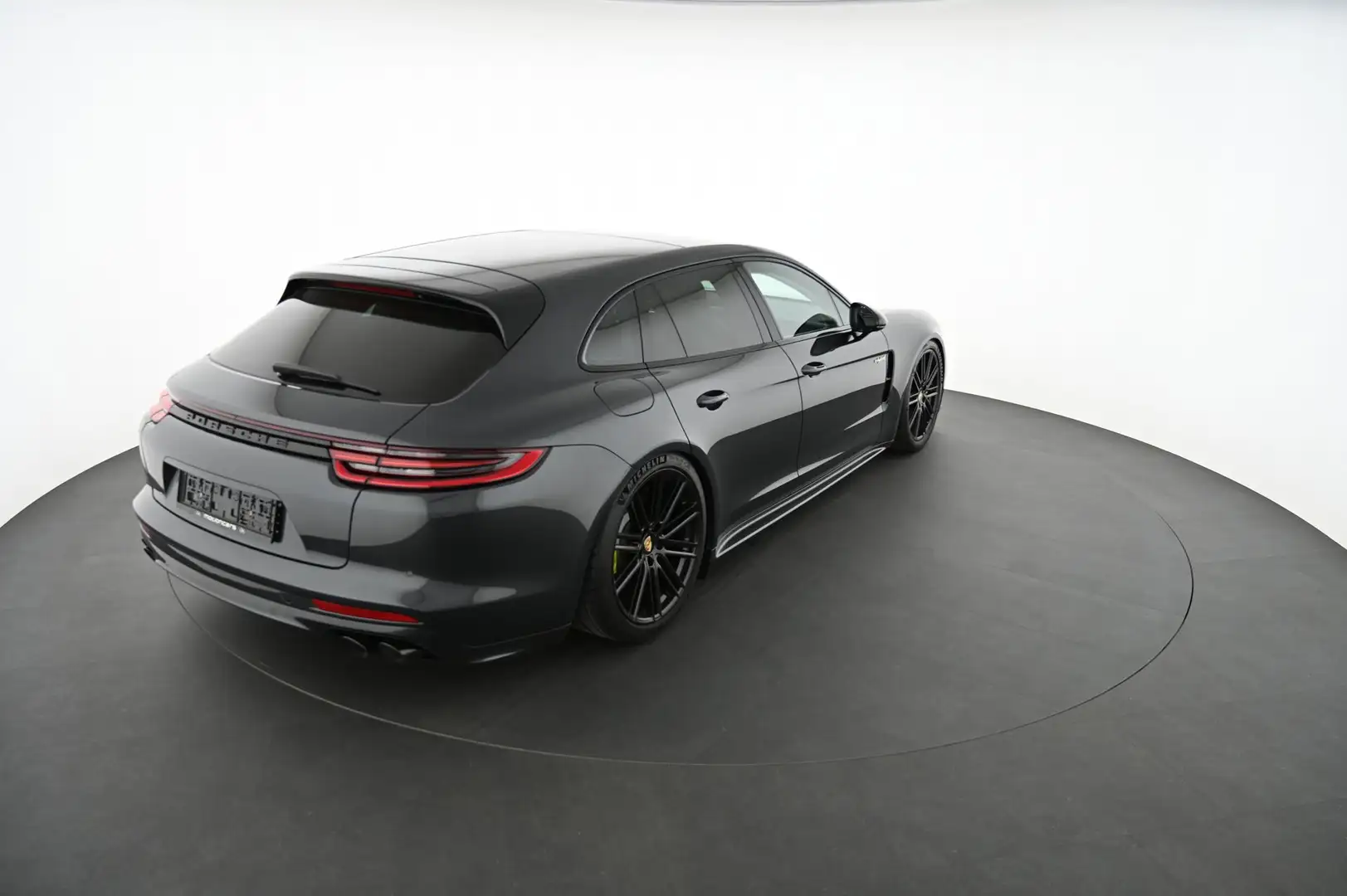Porsche Panamera Sport Turismo 2.9 E-Hybrid VOLL Approved 03/28 Grau - 2