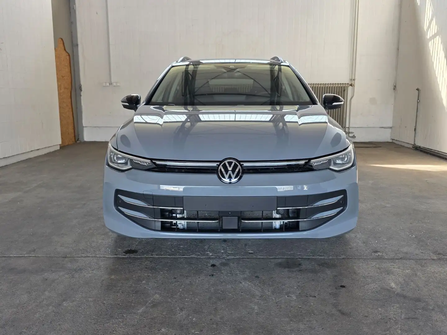 Volkswagen Golf VIII Var*2.0*Goal*360°*ACC*IQ-Light*UNFALL* Grau - 2