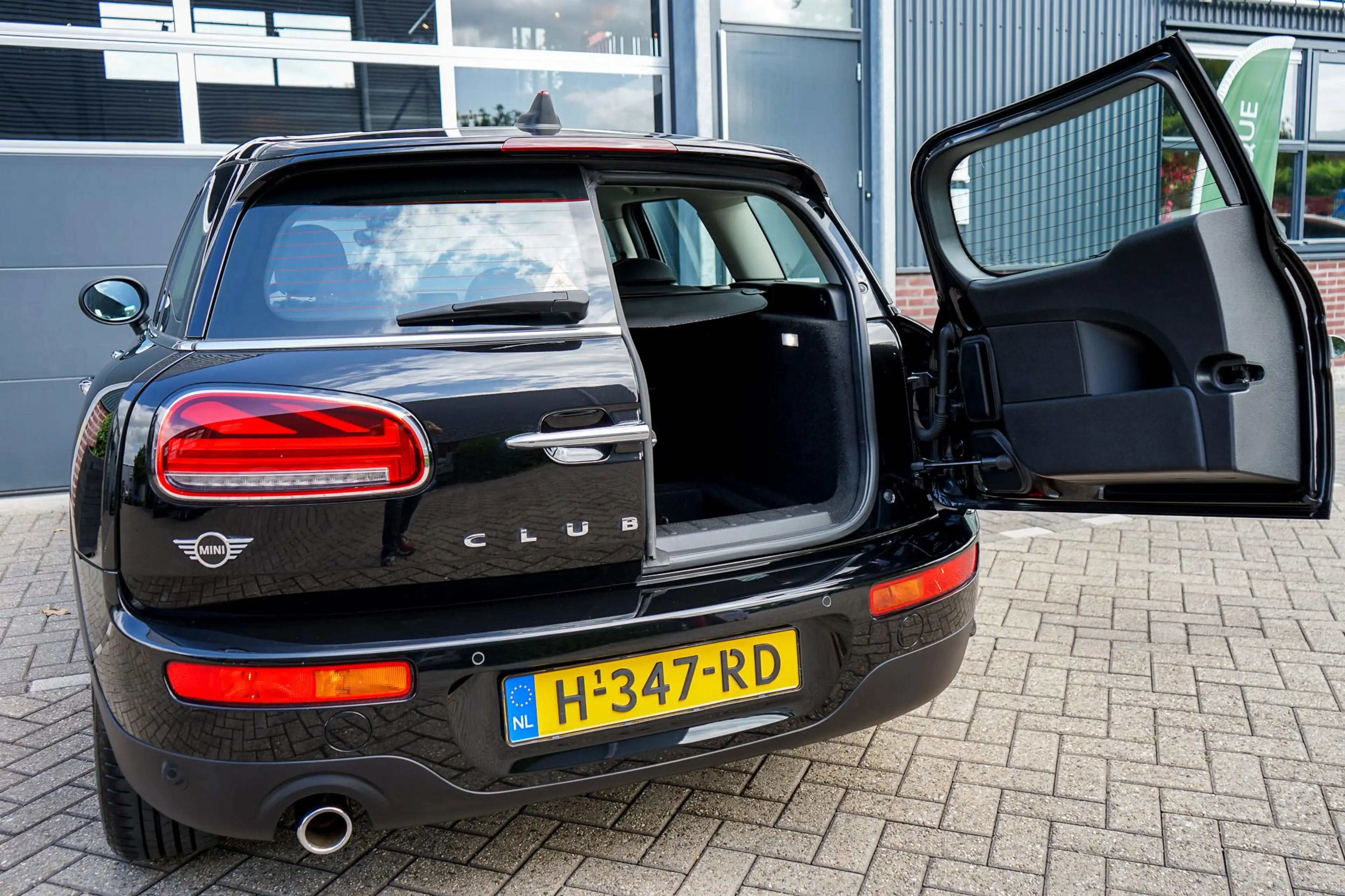 MINI Cooper Clubman 1.5 Business Pakket — photo 7