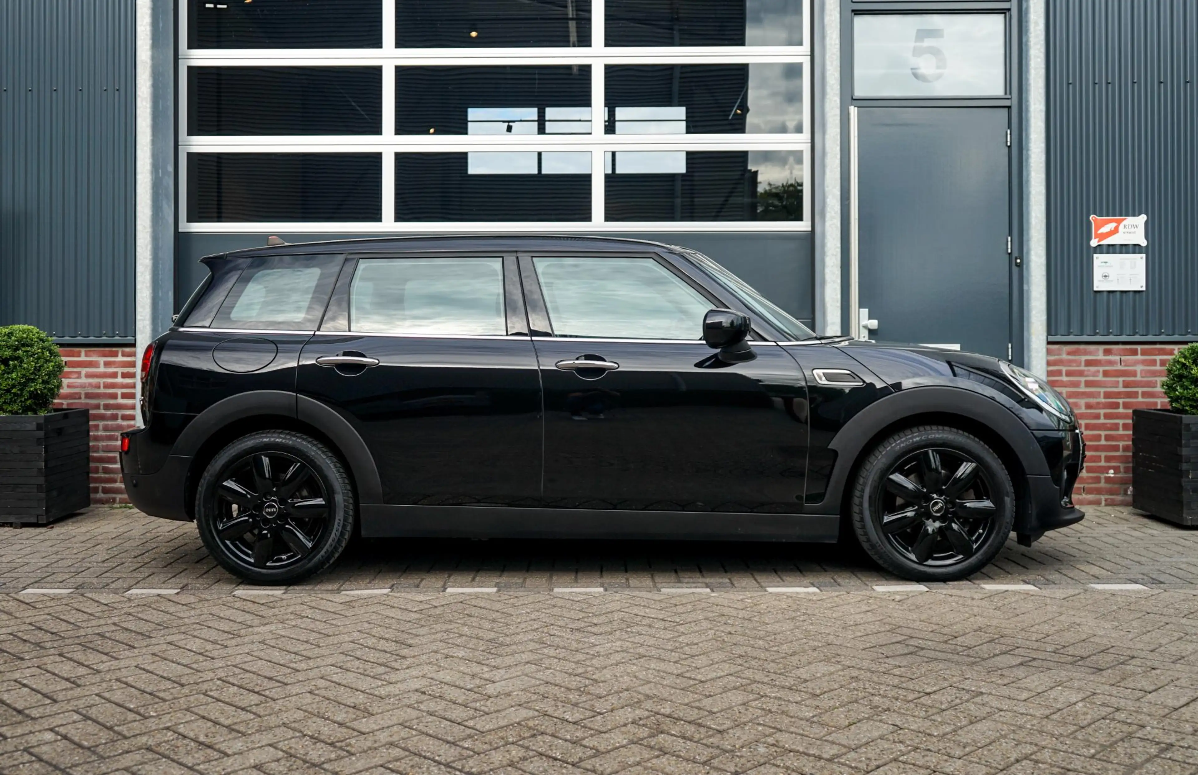 MINI Cooper Clubman 1.5 Business Pakket — photo 9