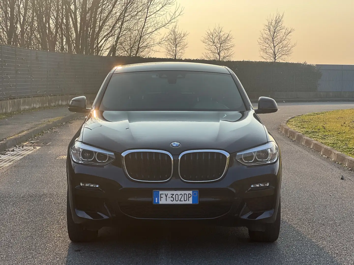 BMW X4 xdrive20d Msport X auto Blu/Azzurro - 2
