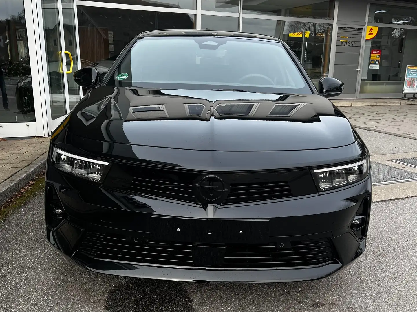 Opel Astra GS Noir - 2