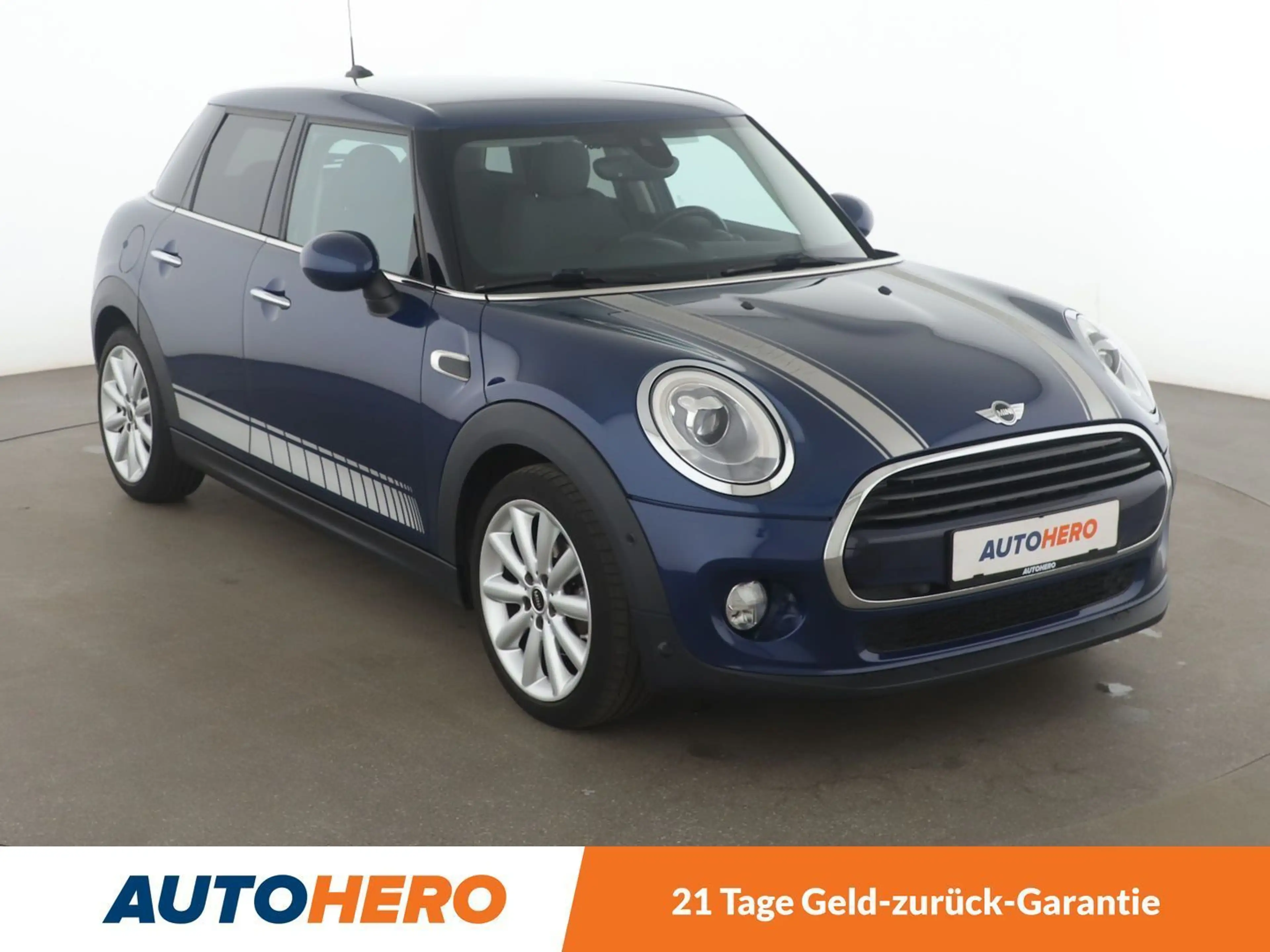 MINI Cooper D Cooper D*TEMPO*NAVI*PDC*SHZ*ALU* — photo 8