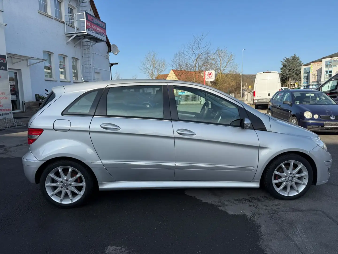 Mercedes-Benz B 200 B -Klasse B 200 Stříbrná - 2