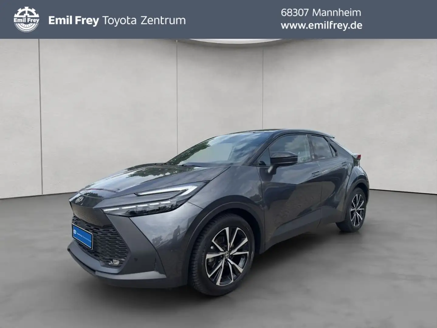 Toyota C-HR 1.8 Hybrid Team Deutschland Grau - 1