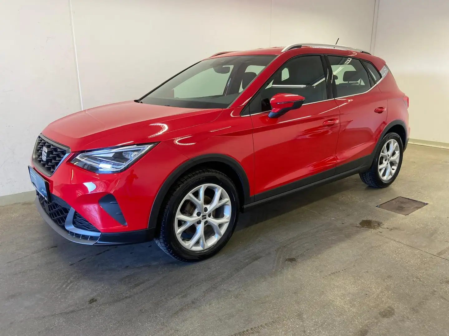 SEAT Arona FR 1.0 TSI Rot - 1
