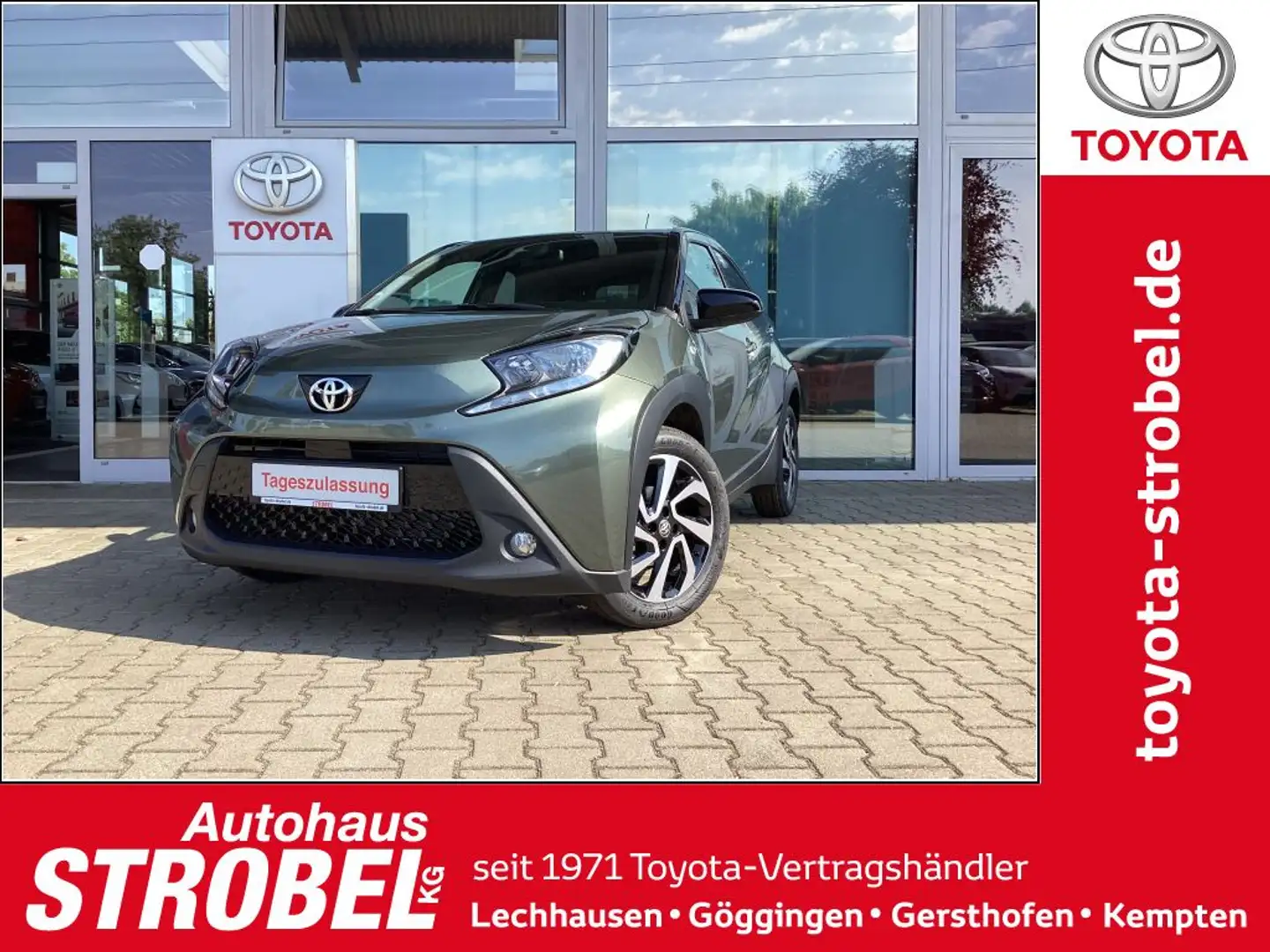 Toyota Aygo X Teamplayer Gris - 1