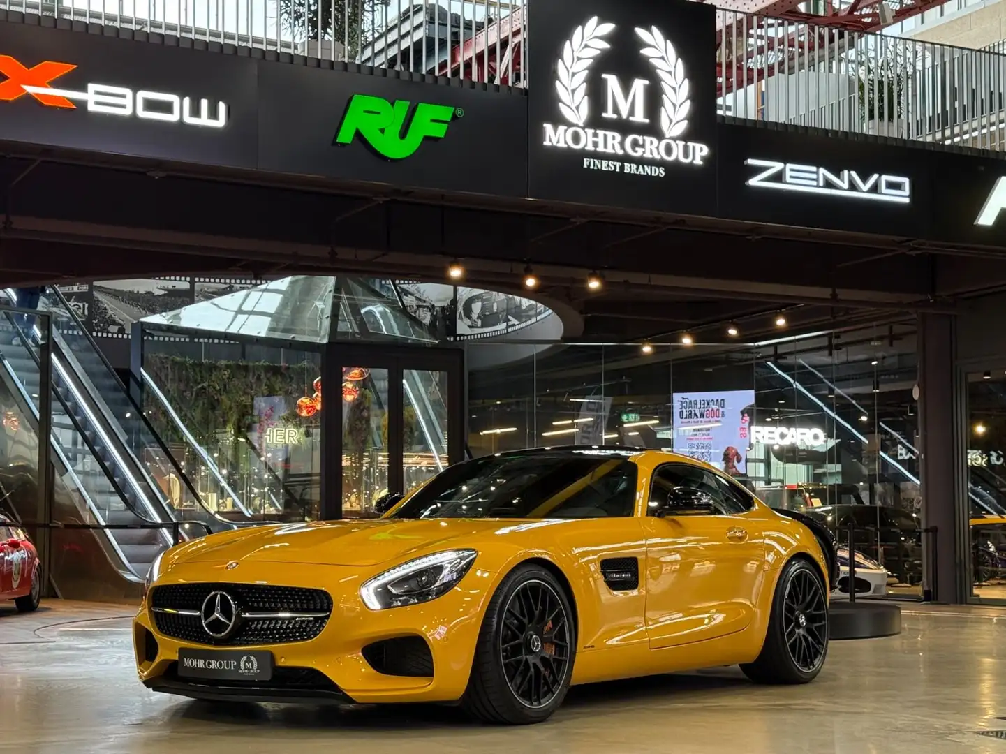Mercedes-Benz AMG GT /KERAMIK/SOLARBEAM/SERVICE NEU Geel - 1