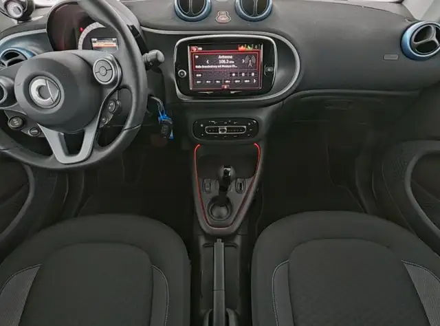 smart Fortwo view 6