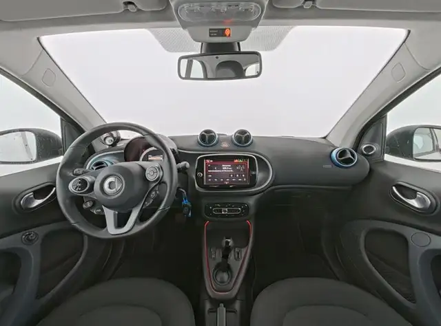 smart Fortwo view 8