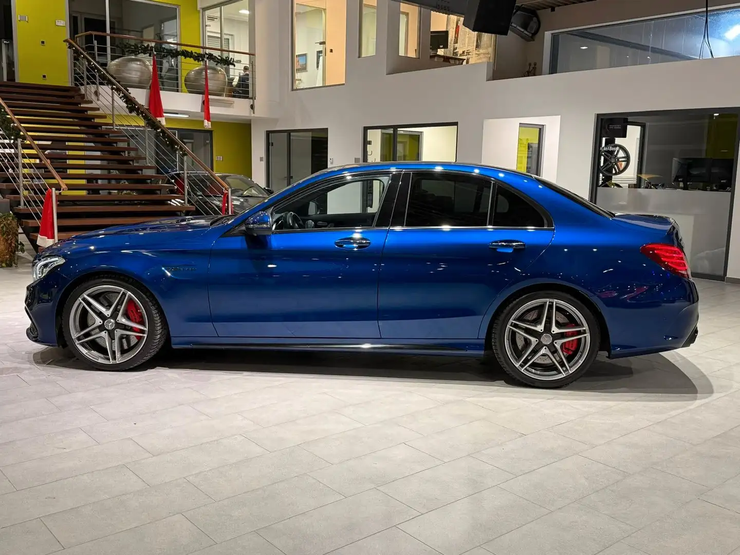 Mercedes-Benz C 63 AMG C 63s AMG Burmester*Memory*Panorama*ILS Blau - 2