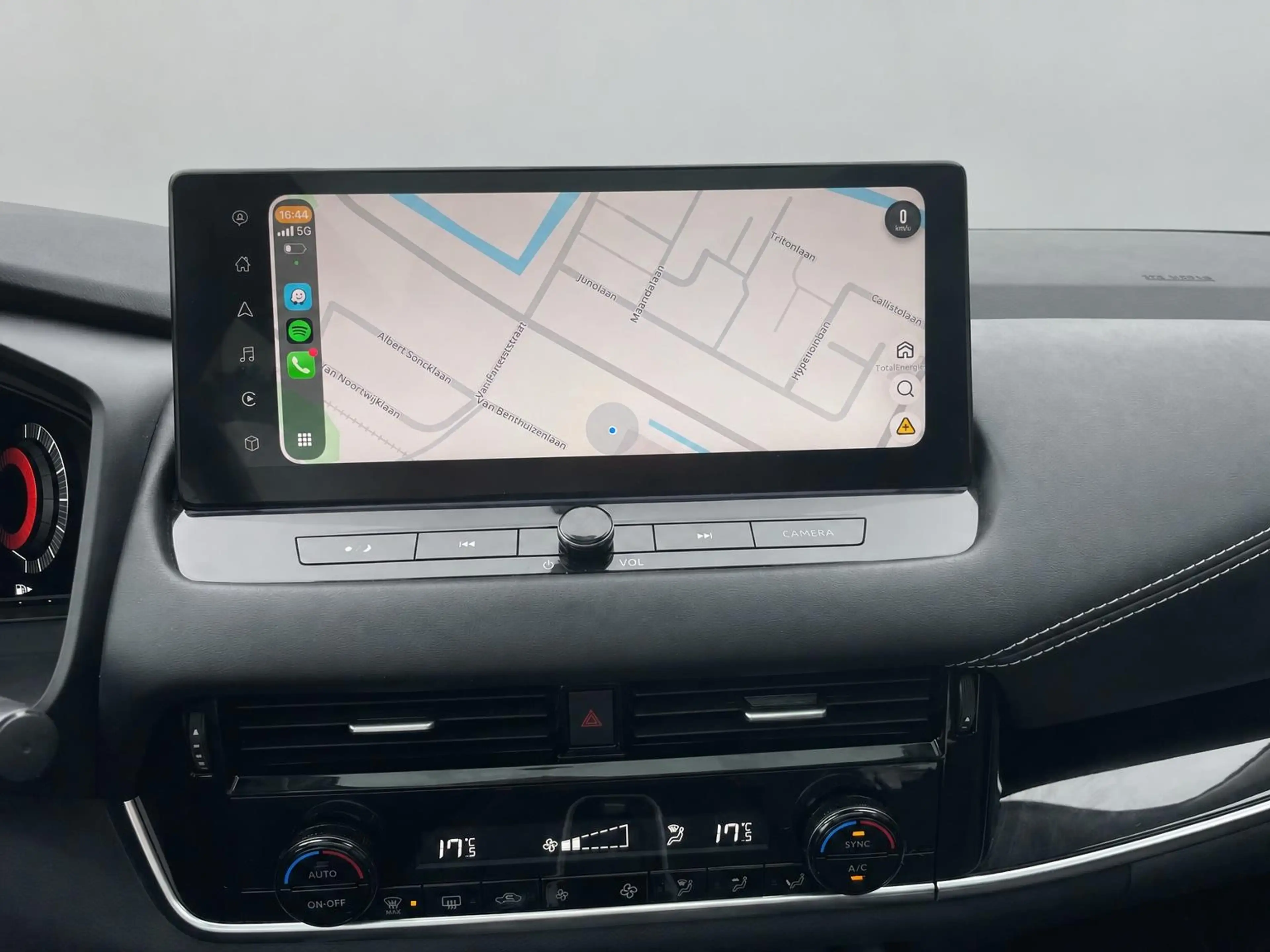 Nissan Qashqai 1.5 e-Power N-Connecta — photo 14