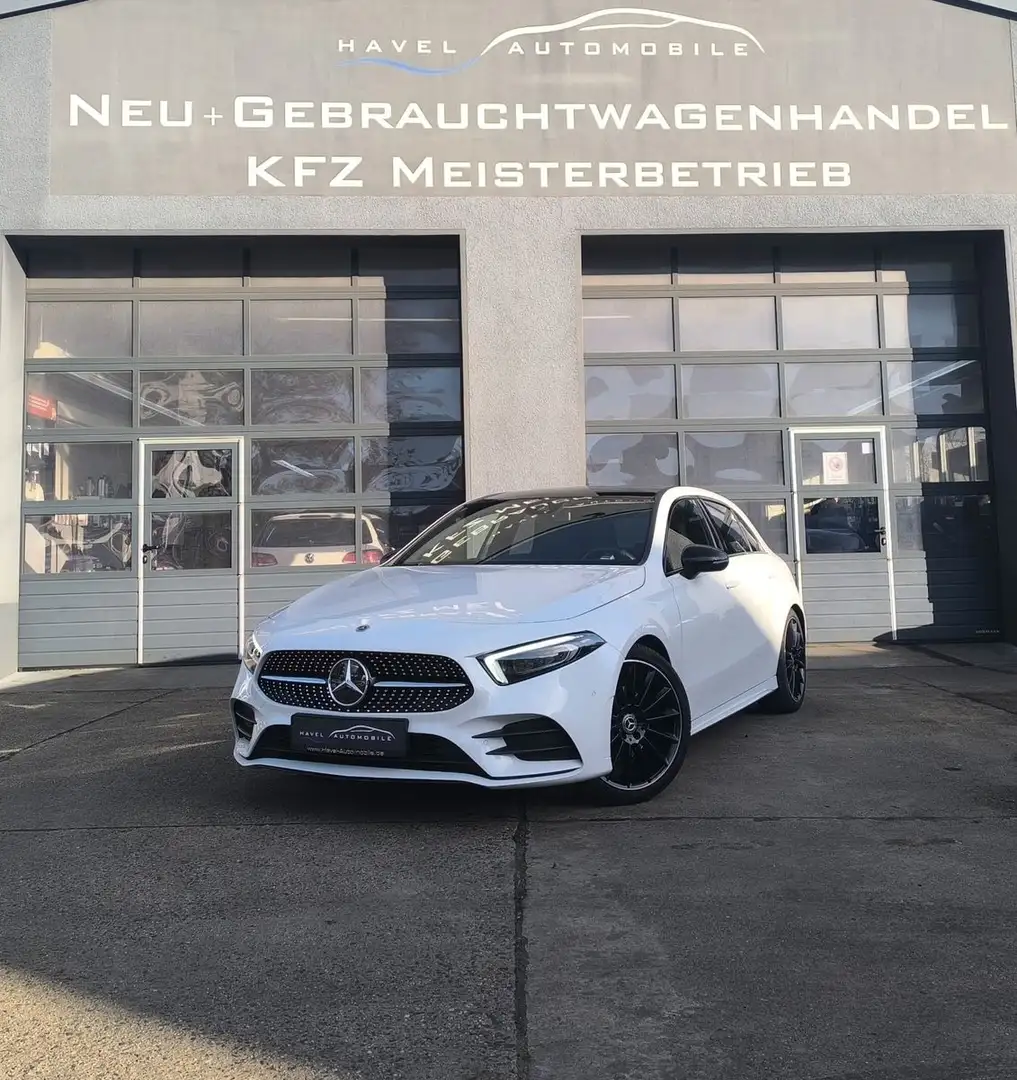 Mercedes-Benz A 200 d 4Matic Amg Line Night Paket Weiß - 1