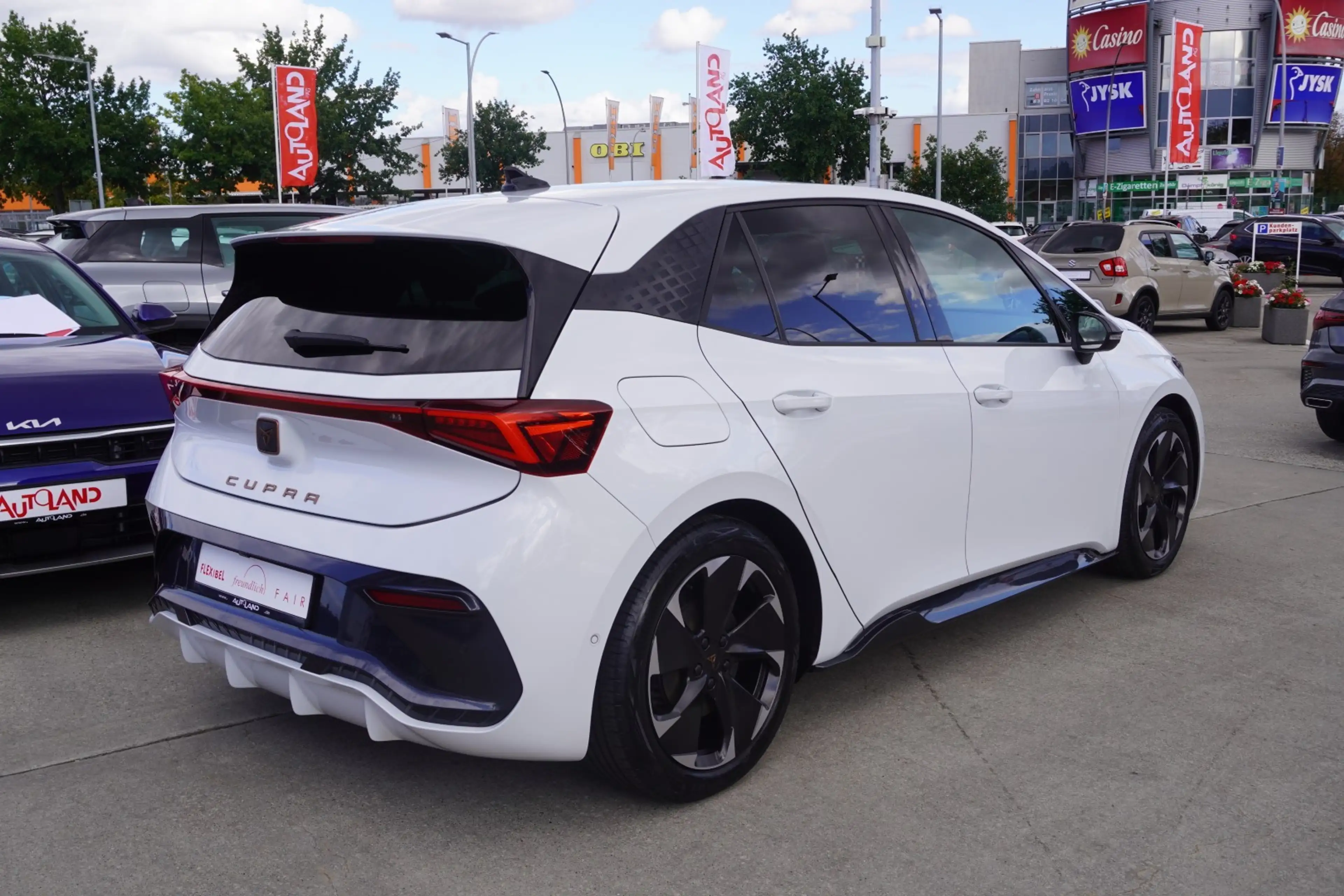 CUPRA Born 150 kW LED Navi ACC Kamera Sitzheizung PDC — photo 6
