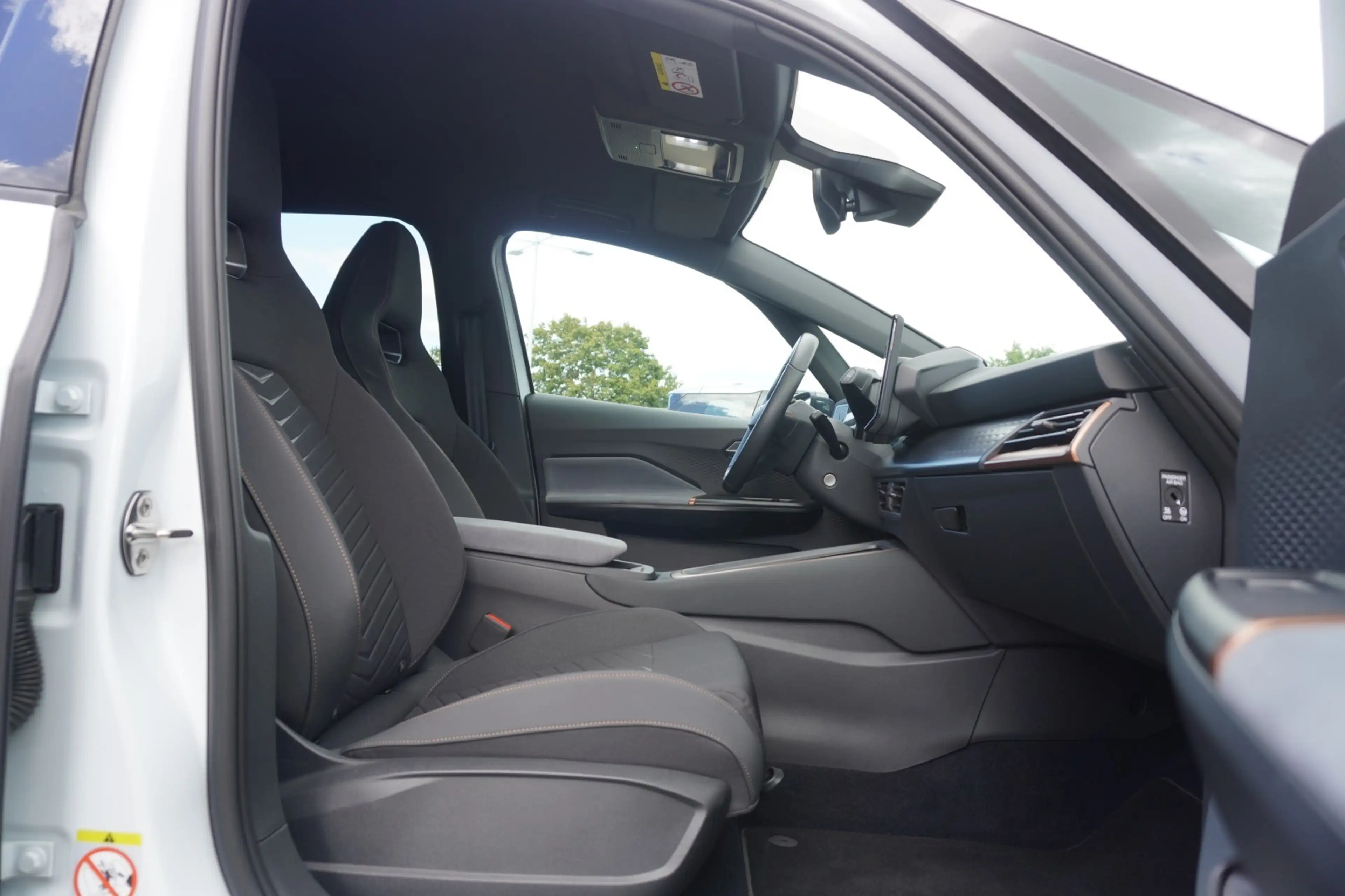 CUPRA Born 150 kW LED Navi ACC Kamera Sitzheizung PDC — photo 15