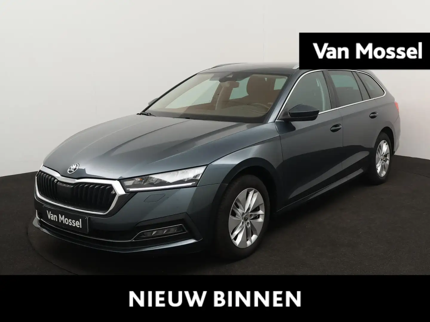 Skoda Octavia Combi 2.0 TDI Greentech Ambition | STOELVERWARMING Grijs - 1