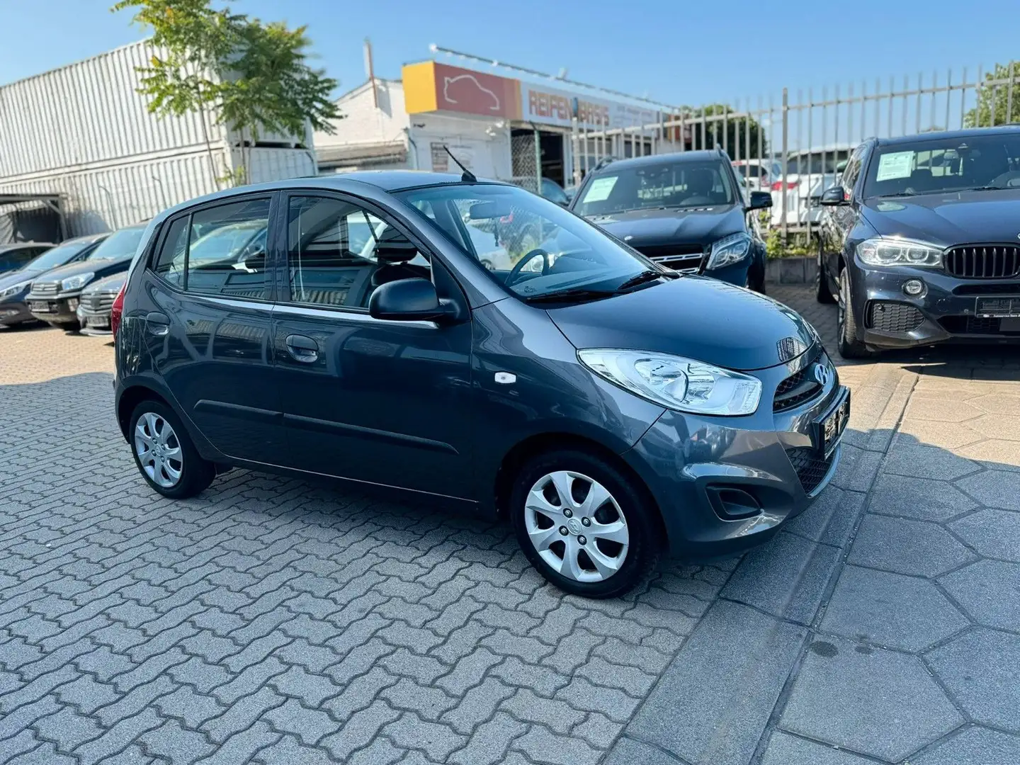 Hyundai i10 5 Star Edition*KLIMA*NUR 63.000TKM* Grigio - 1