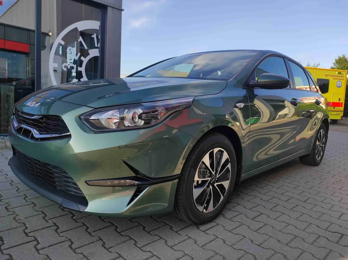 Kia Ceed / cee'd Ceed 1.5 T-GDI AT Kamera*Sitzheizung*APP*Navi Zöld - 1
