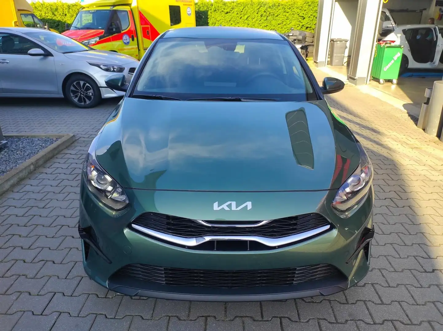 Kia Ceed / cee'd Ceed 1.5 T-GDI AT Kamera*Sitzheizung*APP*Navi Zöld - 2