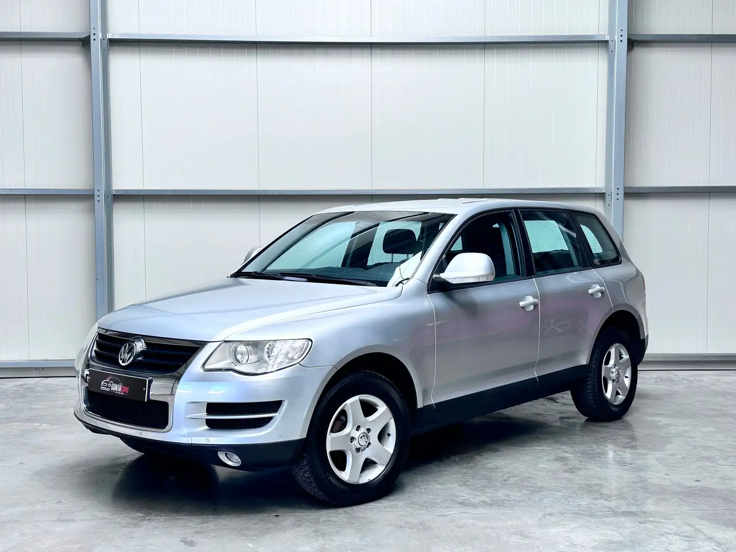 Volkswagen Touareg 2.5 R5 TDi DPF Tiptronic Grau - 1
