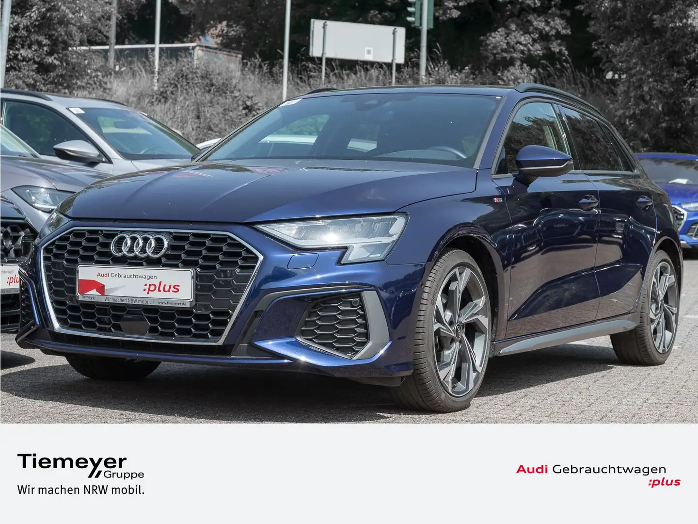 Audi A3 30 TFSI S tronic S LINE LM18 AHK NA Blau - 1
