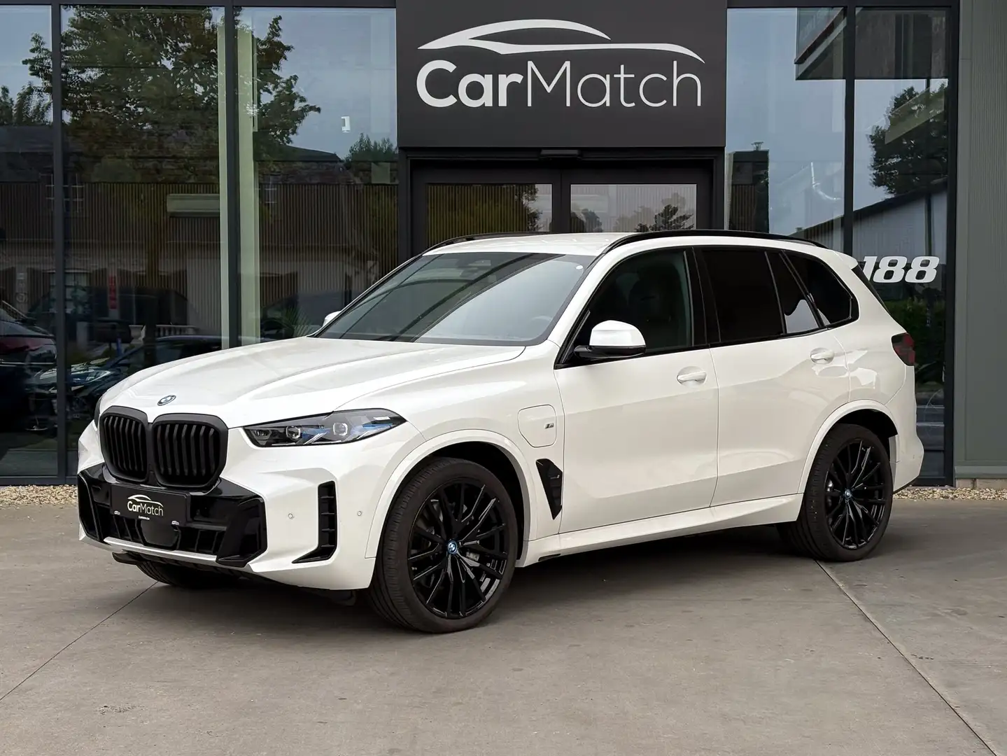 BMW X5 xDrive 50e M Sport - 22" | Keyless | HiFi Blanc - 2
