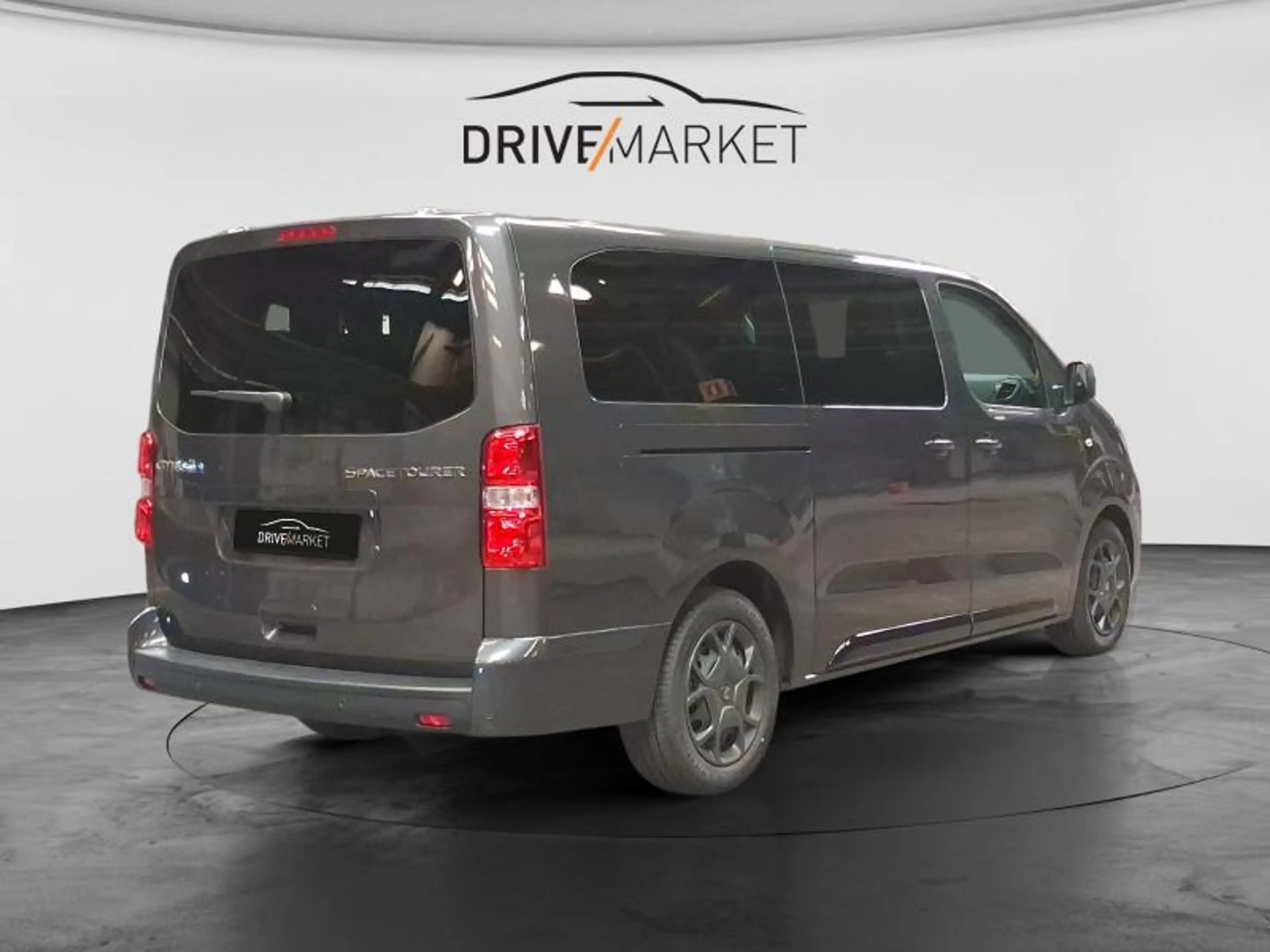 Citroen Spacetourer Plus — photo 15