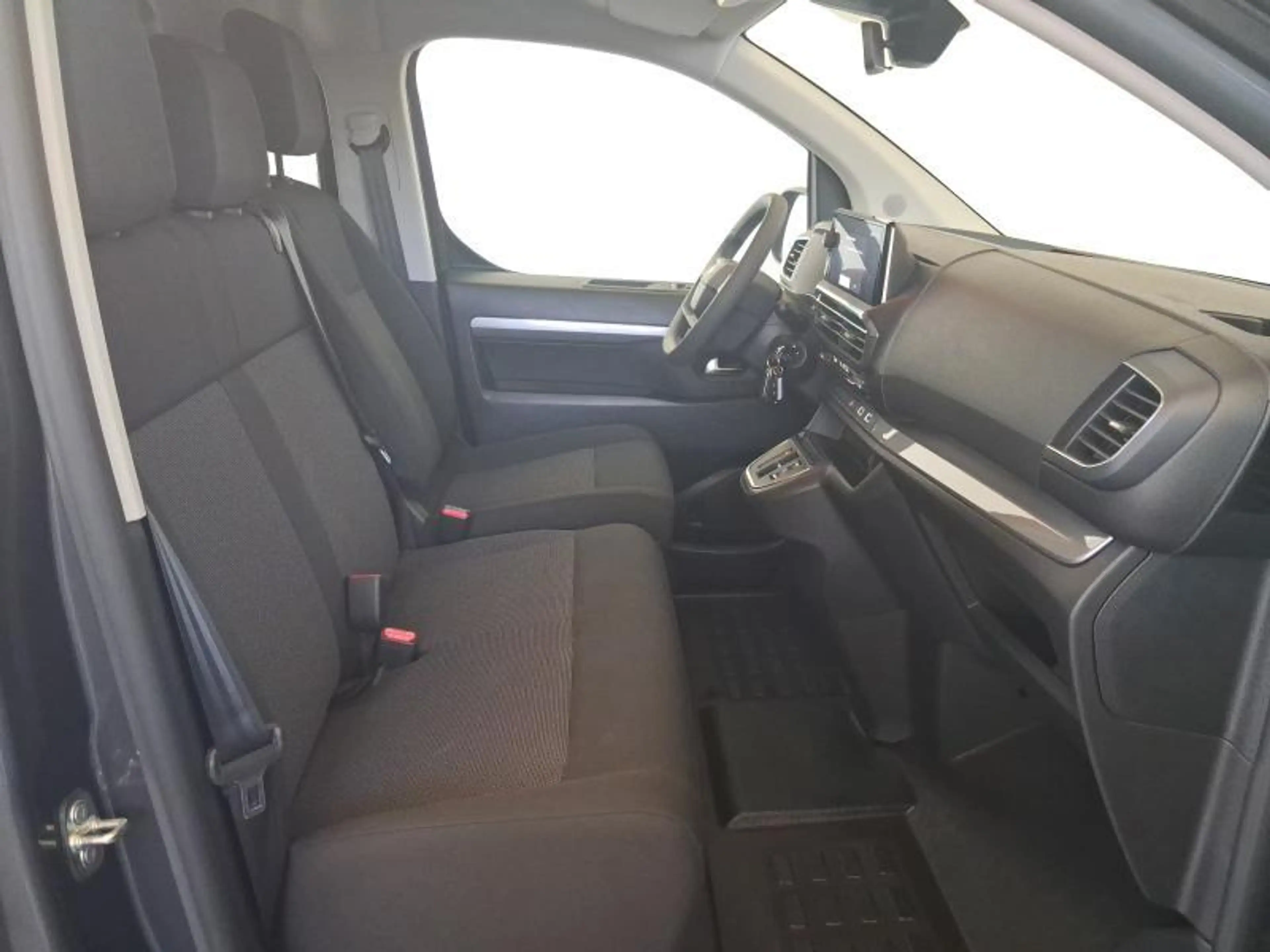 Citroen Spacetourer Plus — photo 12