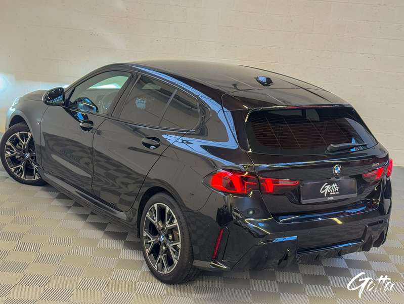 Photo du véhicule BMW 120