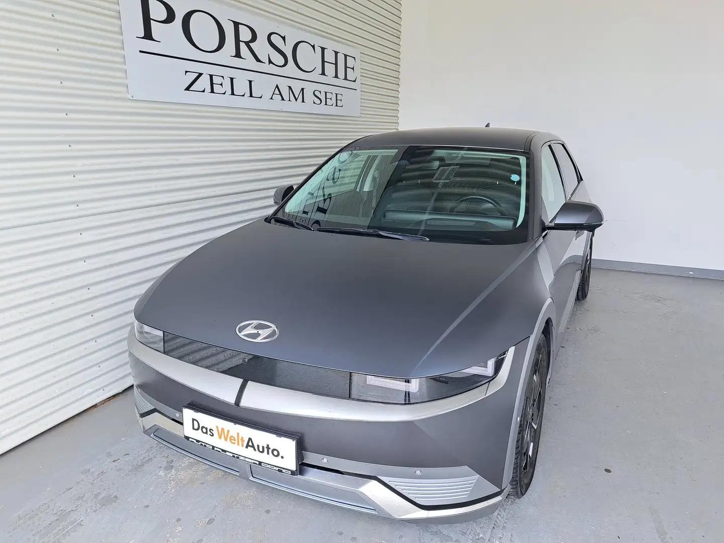 Hyundai IONIQ 5 Basis Elektro Grau - 2