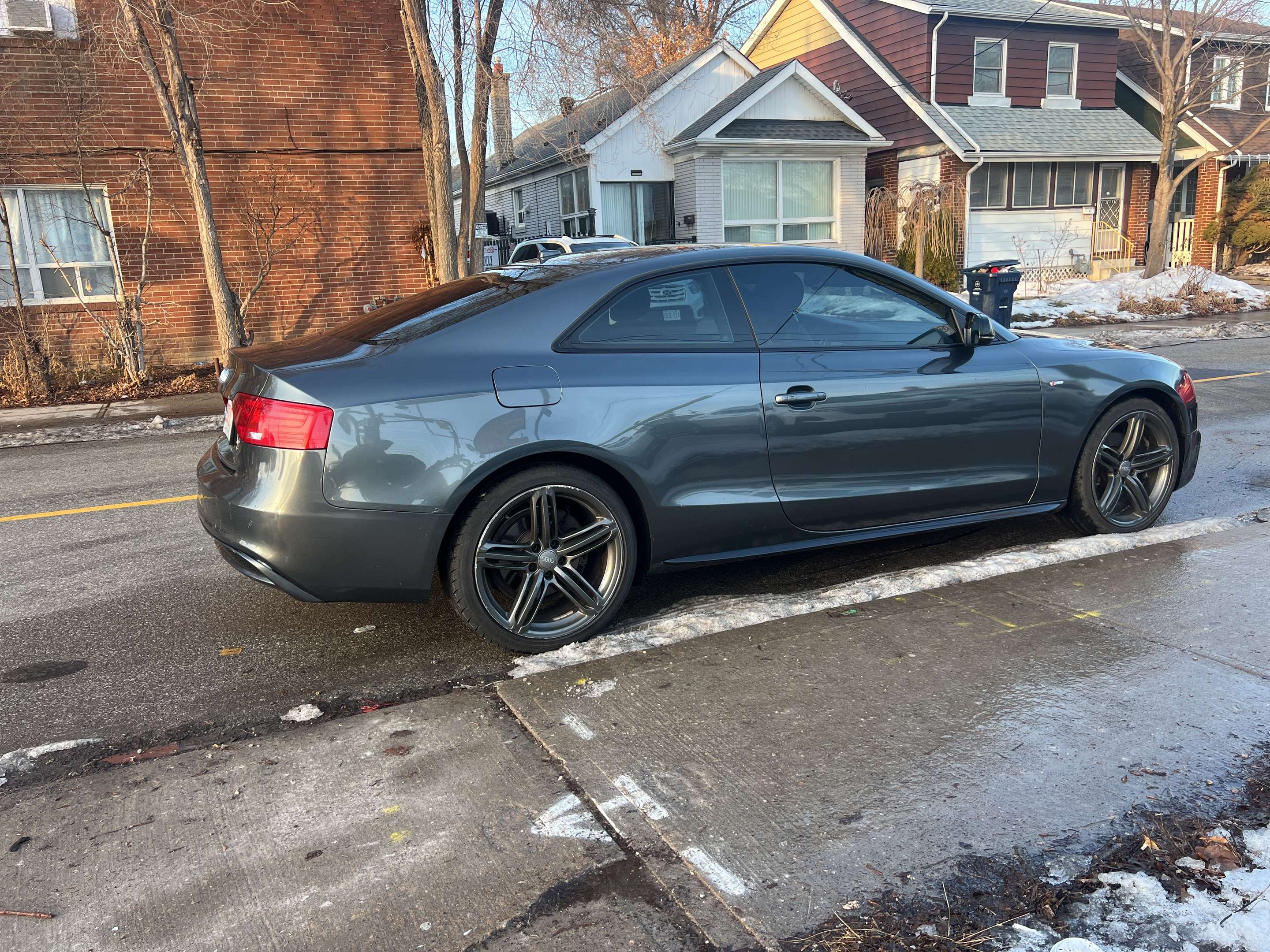 2013 Audi A5 2dr Cpe Auto alt 5