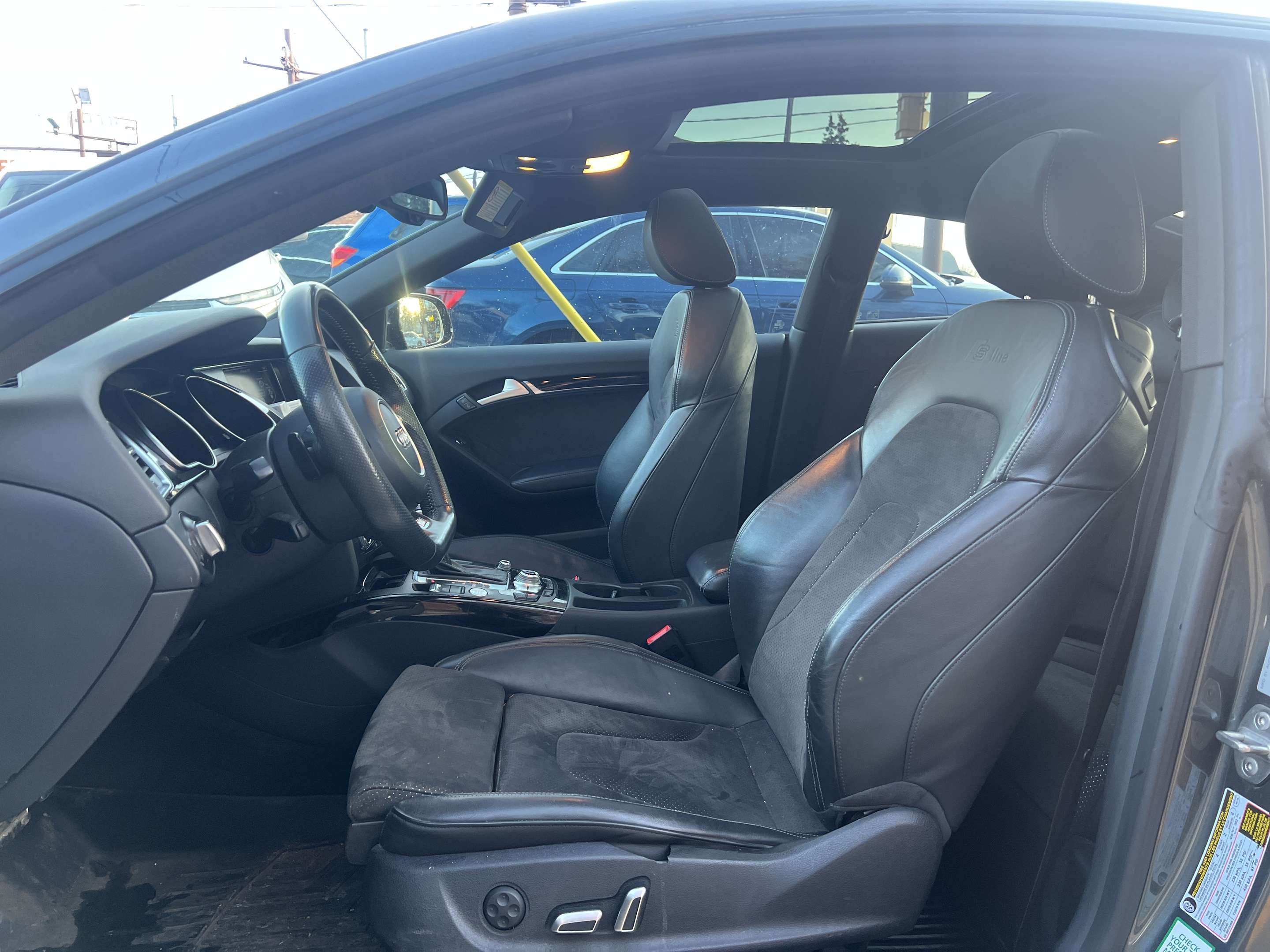 2013 Audi A5 2dr Cpe Auto thumb 9