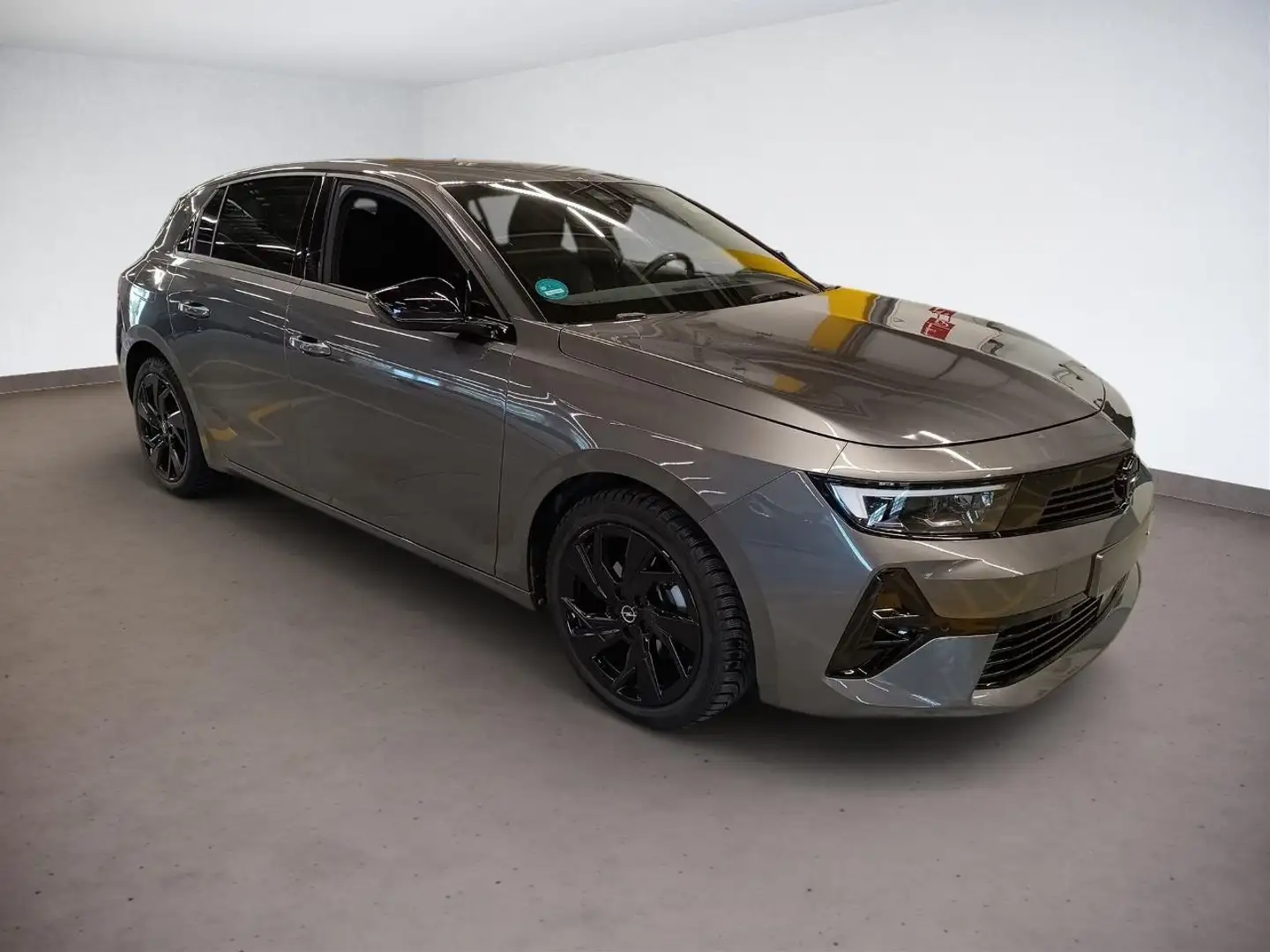 Opel Astra GS 1.2 Turbo inkl. Inspektionspaket BigDeal Grijs - 2