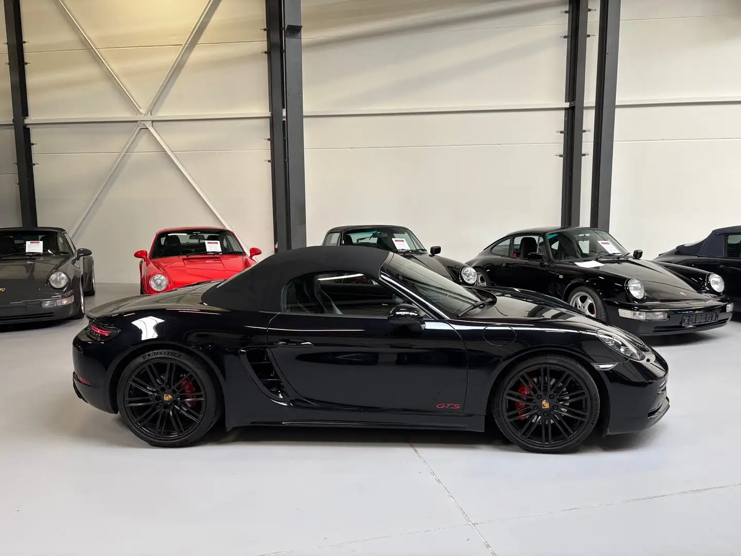Porsche 718 Boxster GTS 2.5 Turbo PDK - Porsche Approved 2 ans Černá - 1