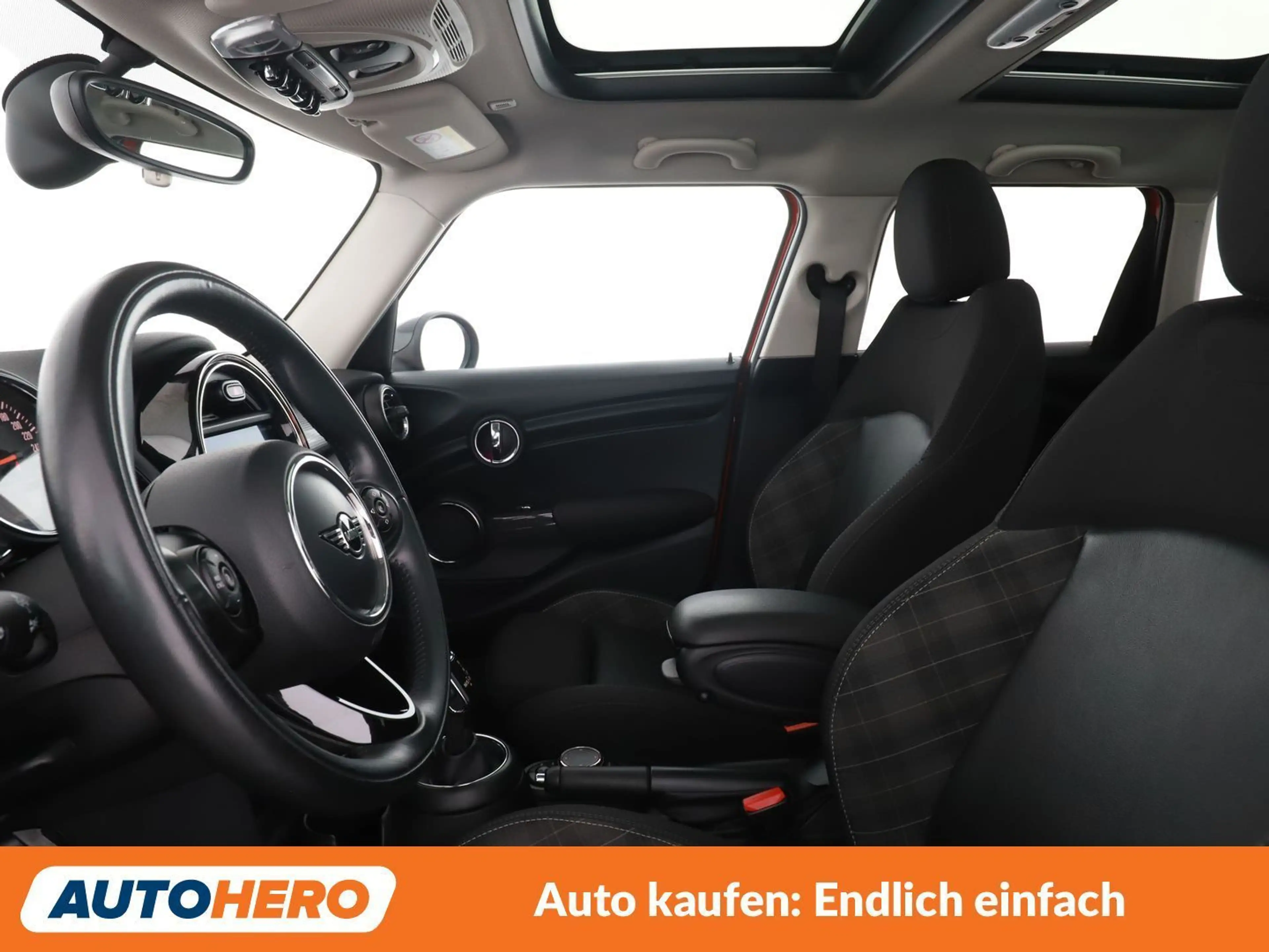 MINI Cooper D Cooper D — photo 10