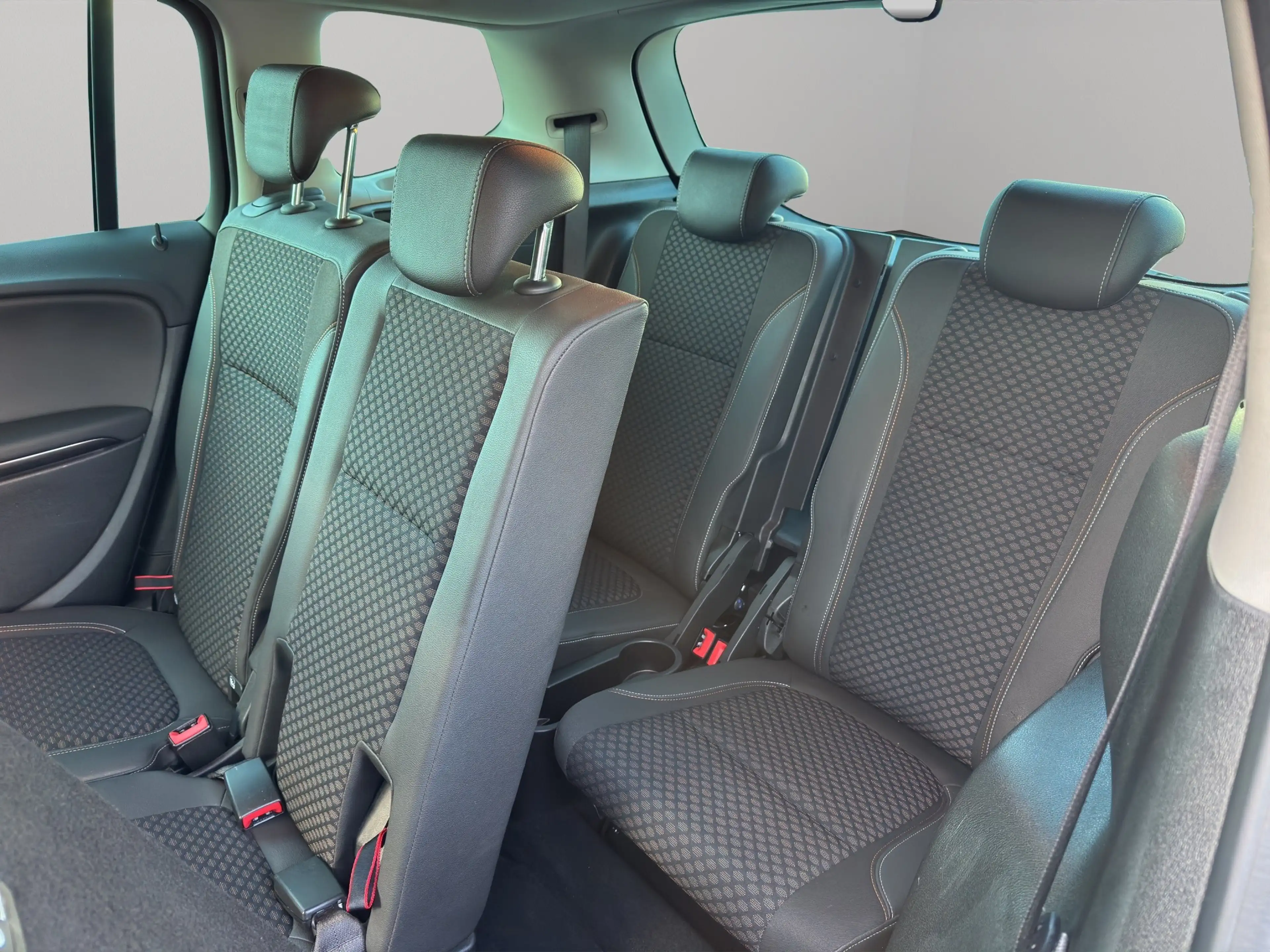 Opel Zafira Business Innovation — photo 15