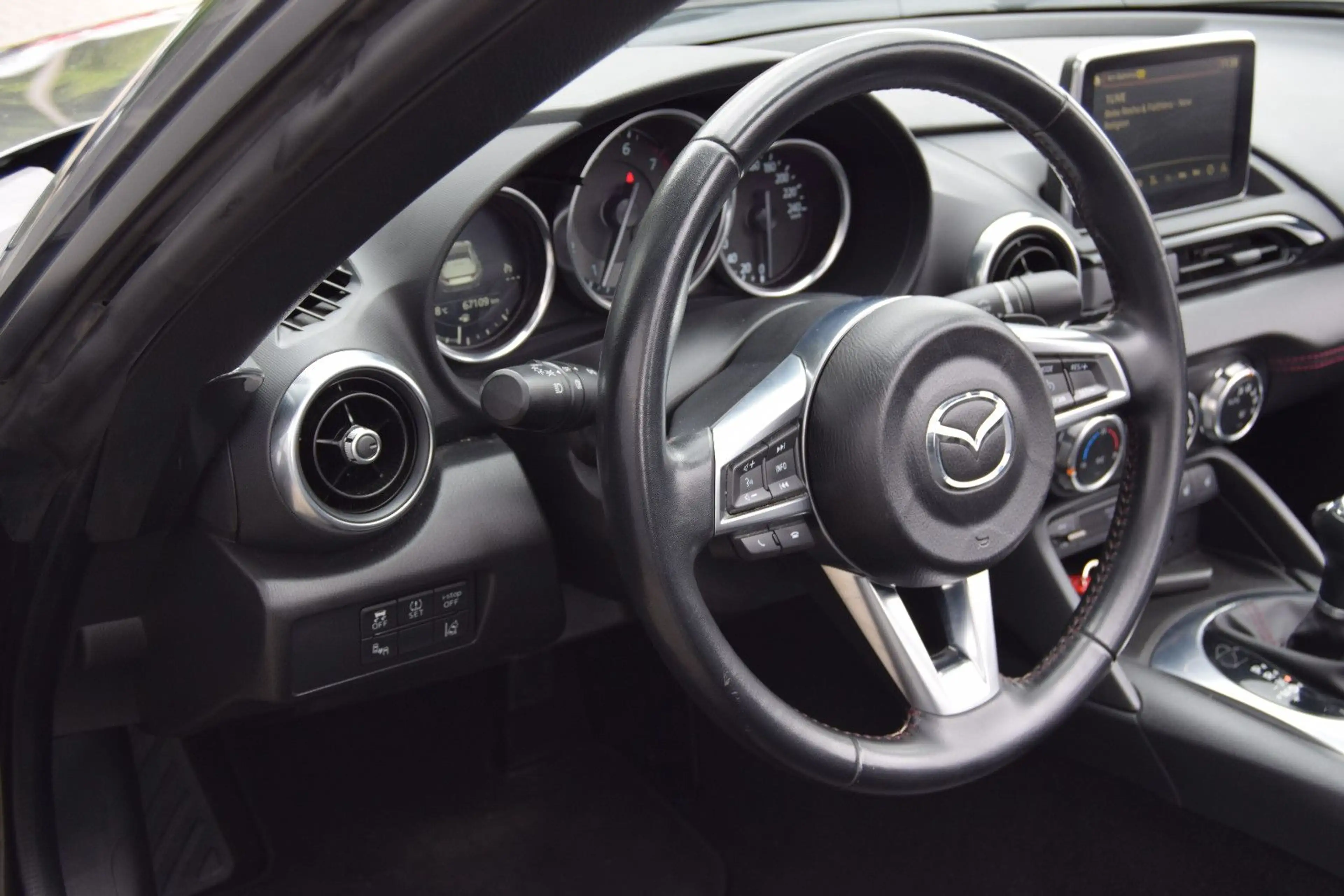 Mazda MX-5 Sports-Line RF!AUTOMATIK;Navi,Leder,Kam,,,, — photo 9