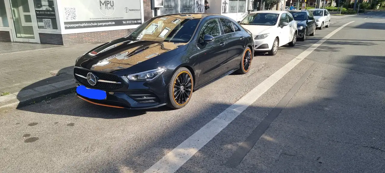 Mercedes-Benz CLA 200