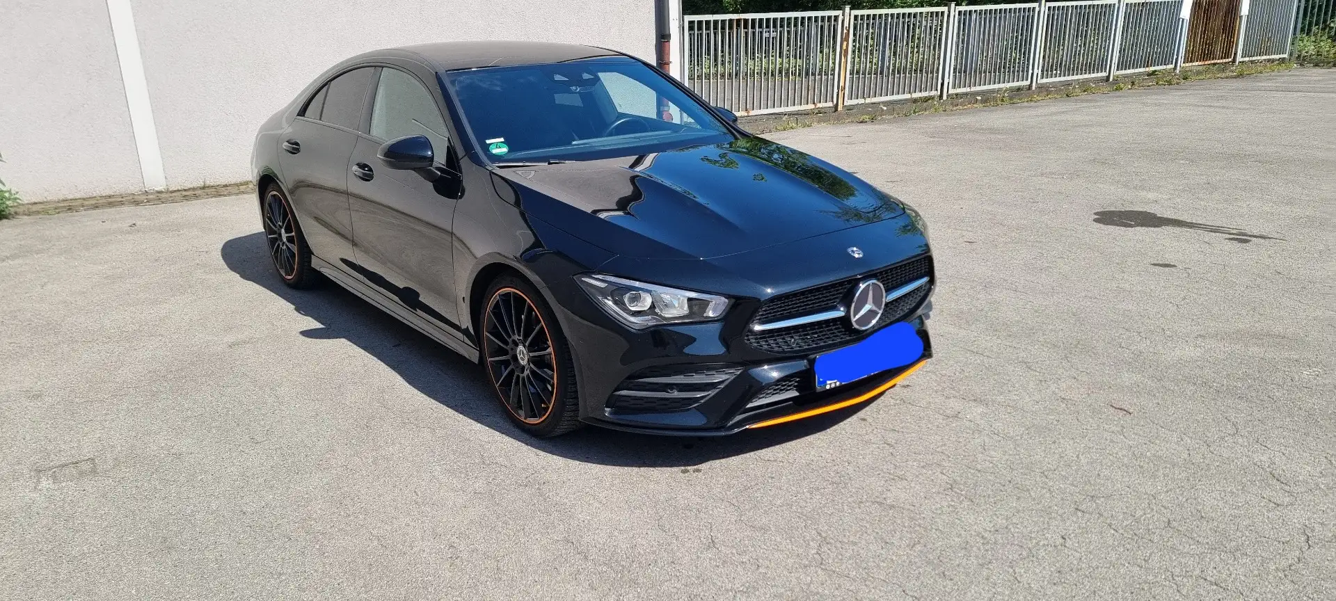 Mercedes-Benz CLA 200 7G-DCT Edition 1 Amg Line Top Zustand! Schwarz - 2