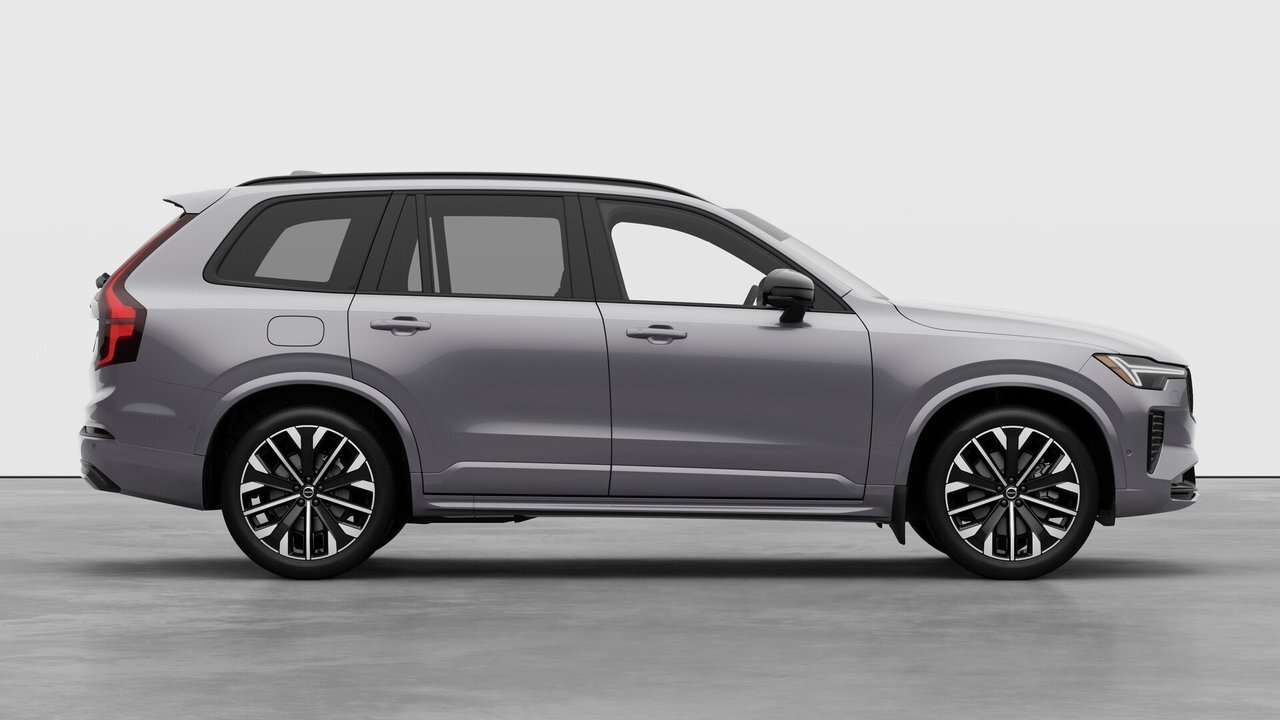 2026 Volvo XC90 Ultra 7-Seater (Dark Theme) Air Suspension | Rear thumb 7