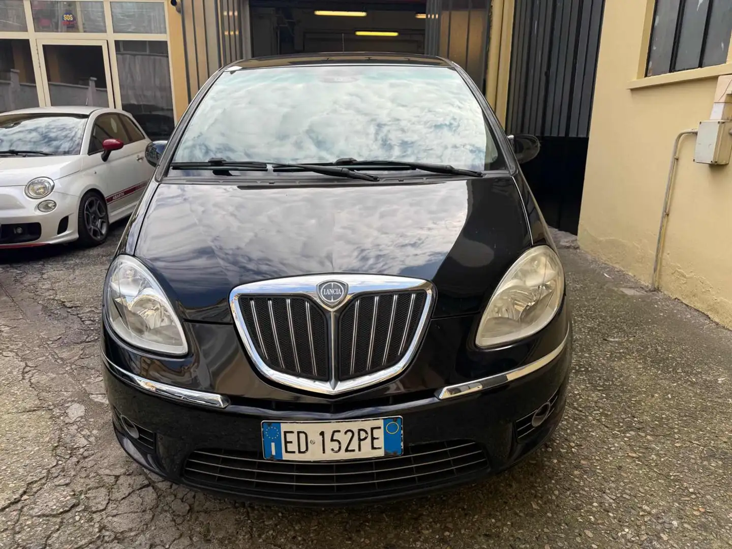 Lancia MUSA 1.4 16V EURO 5 S&S Poltrona Frau Noir - 2