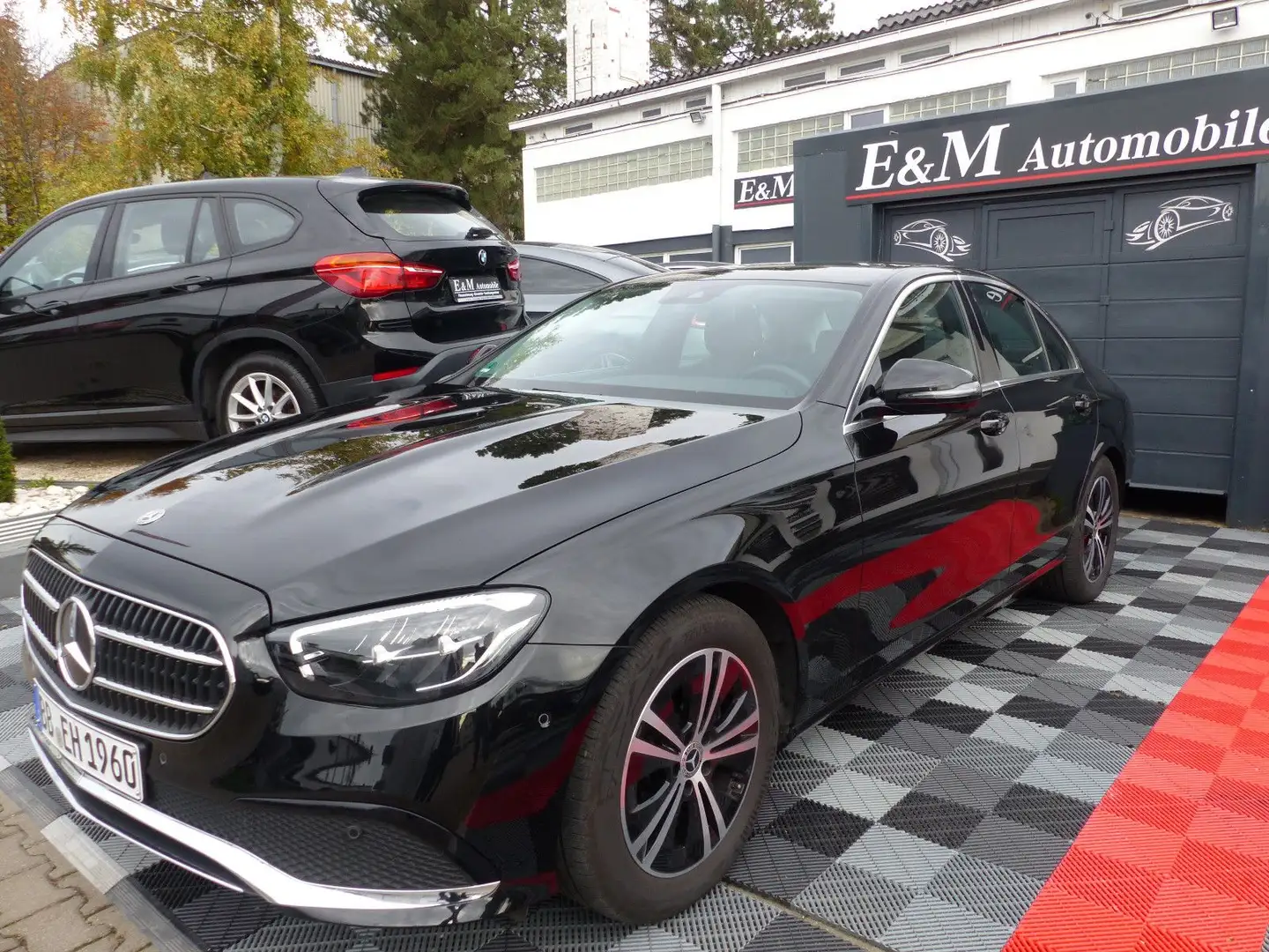 Mercedes-Benz E 220 d Automatik*AVANDGARDE*ORG 23.573KM*KAMERA Noir - 1