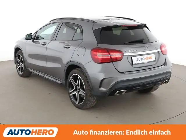 Mercedes-Benz Gla view 4