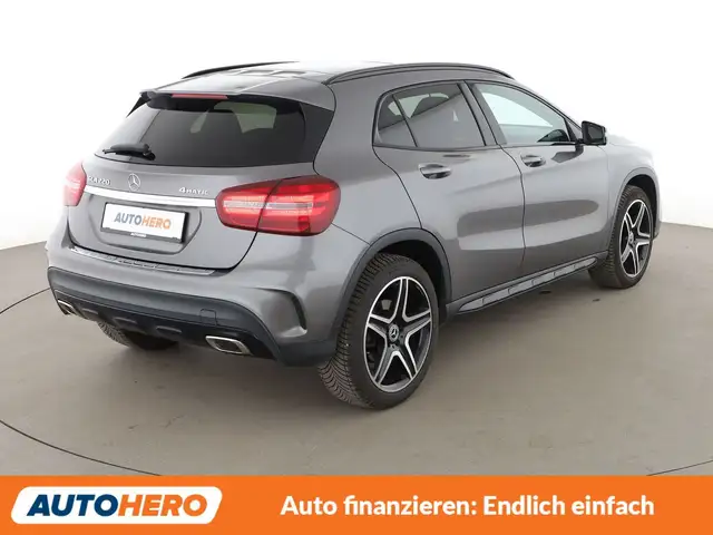 Mercedes-Benz Gla view 6