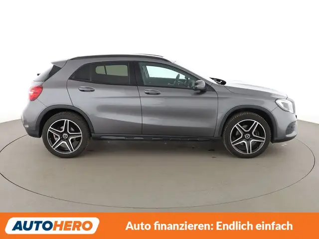 Mercedes-Benz Gla view 7