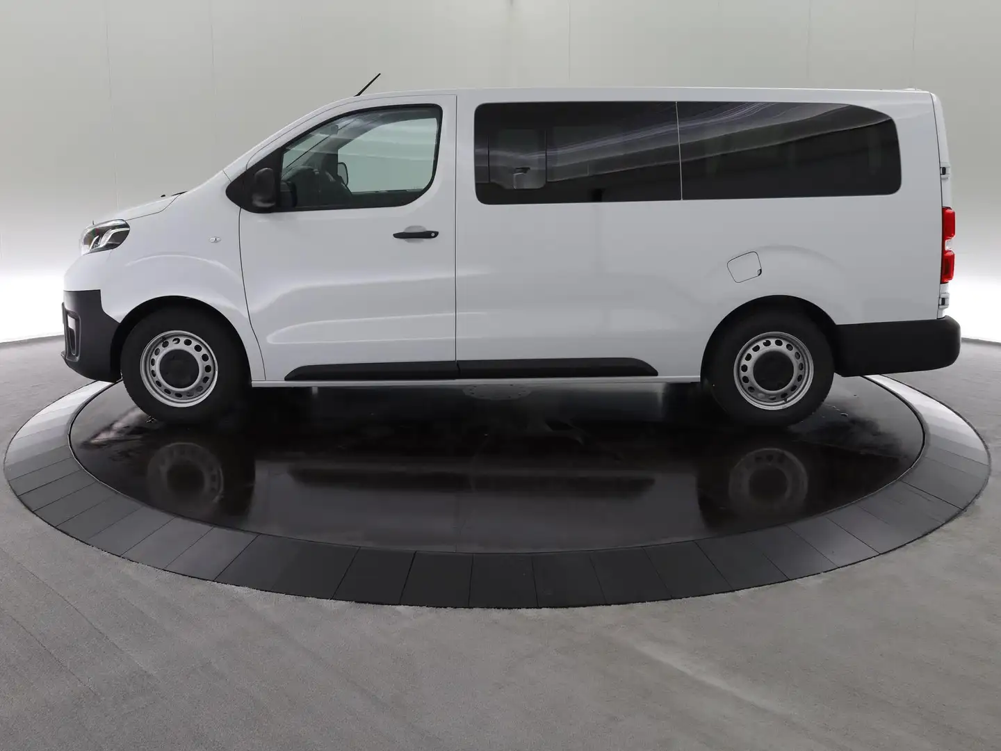 Toyota Proace Verso 2.0 D-4D L2H1 9-persoons -ex BTW/BPM - Wit - 2