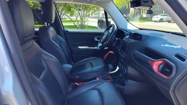 Jeep Renegade 2015 — photo 7